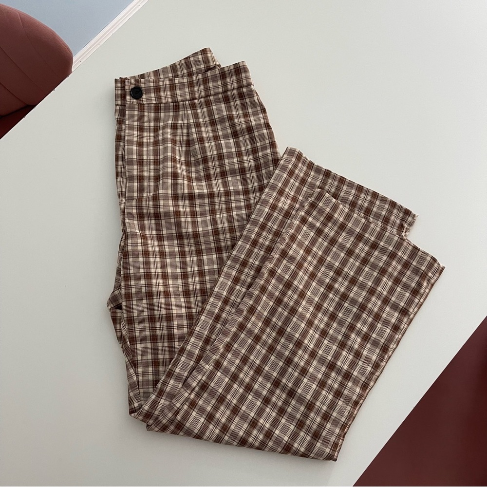 plaid pants